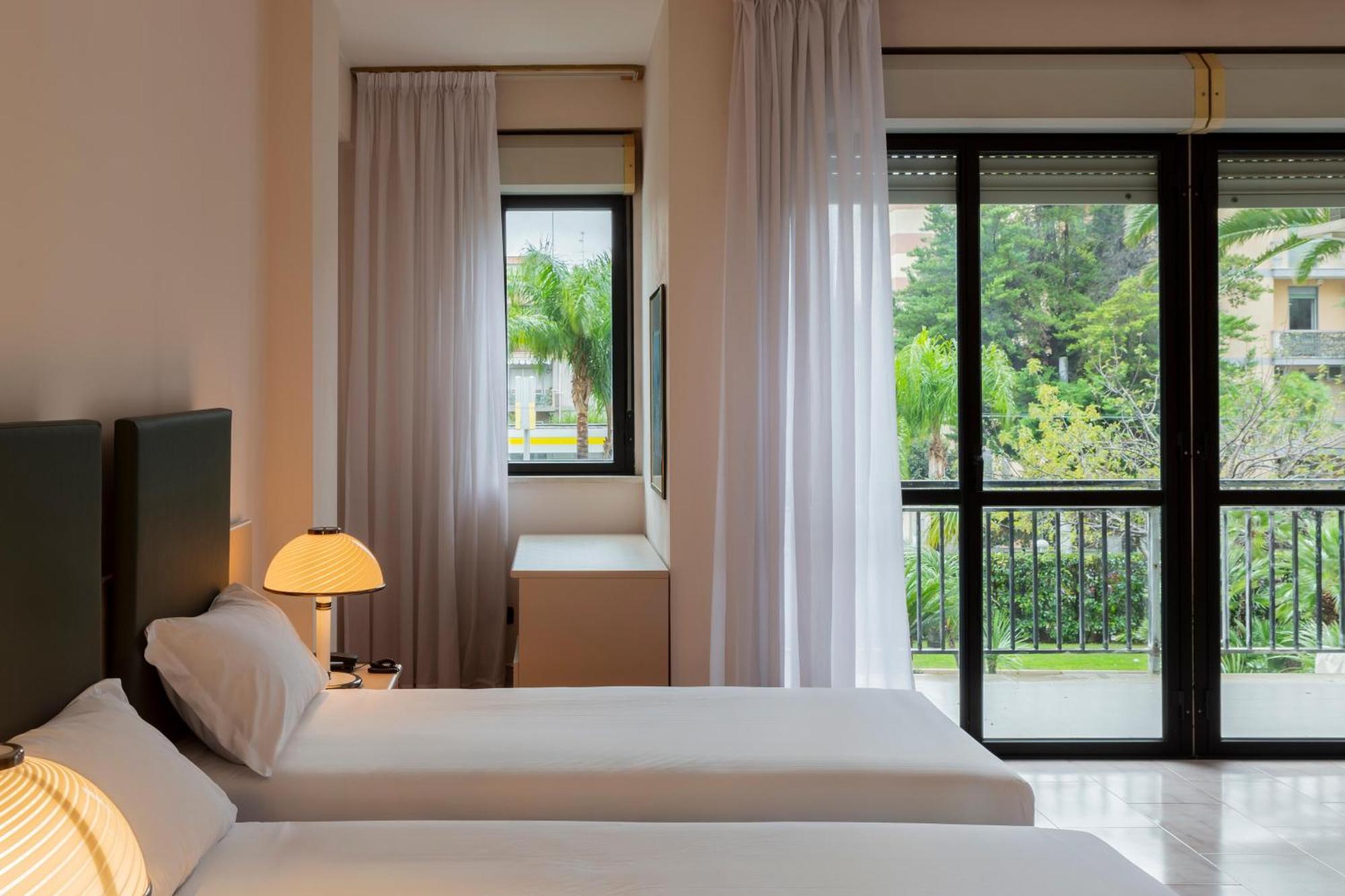 B&B Hotel Bari Rondo Exterior photo